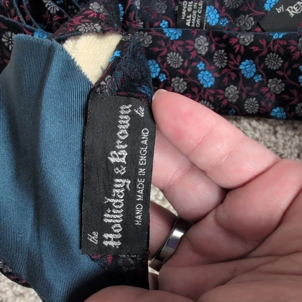 Renato Paglia‎ Roma Floral Silk Necktie Holliday Brown England